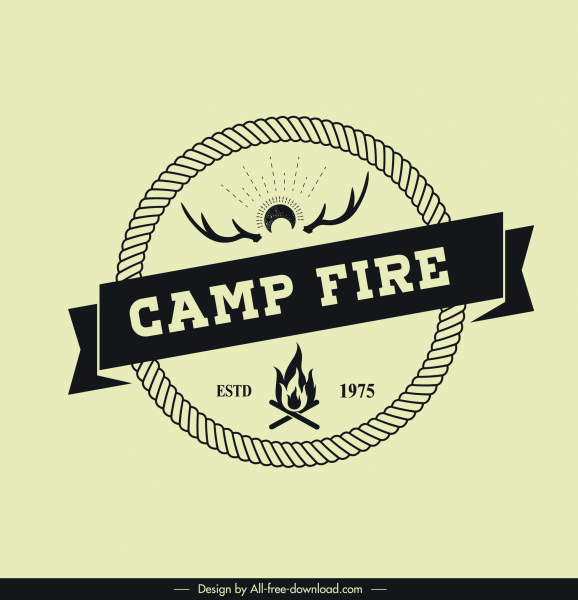 camping logotipo clásico círculo cinta fuego cornamentas decoración