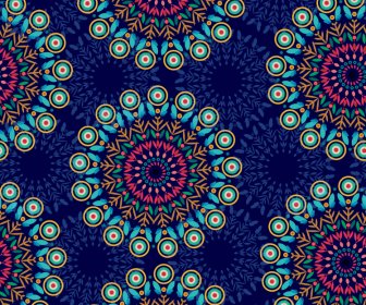 Mandala-Ziermuster-Schablone Mit Symmetrischem Blumendekor