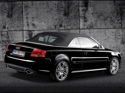 Audi rs4 kabriolet czarny tapety audi samochody