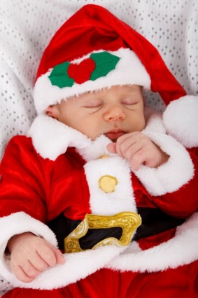 ребёнок спит Санта