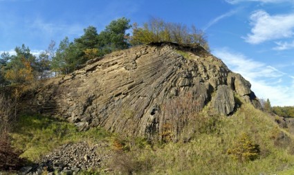 basalto columnar de formación de roca de basalto