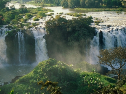 青尼羅河瀑布瀑布自然壁紙