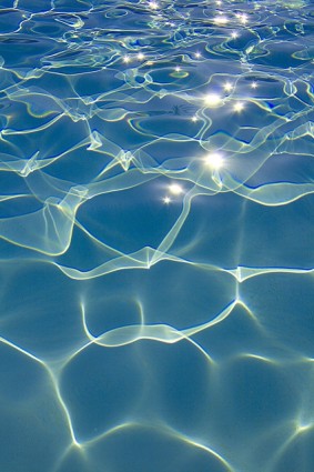 Голубая вода фоновое изображение