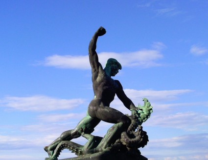 Budapest-Statue von Liberty-Sommer