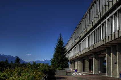 Canadá simon edificio de la Universidad de fraser
