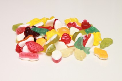 конфеты цветные фрукты