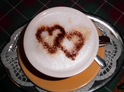 종일 카푸치노 심장 커피