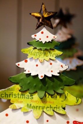 pohon Natal dekorasi