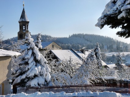 Kościół saupsdorf zimowe