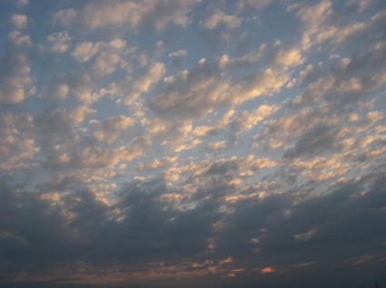 tramonto cielo nuvole