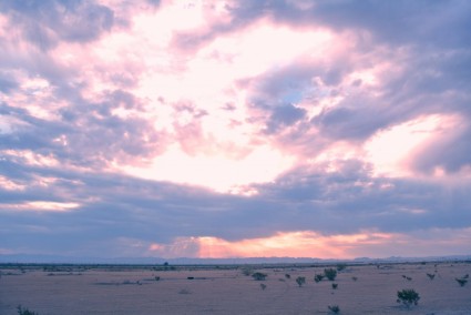 ทะเลทราย sunrisec