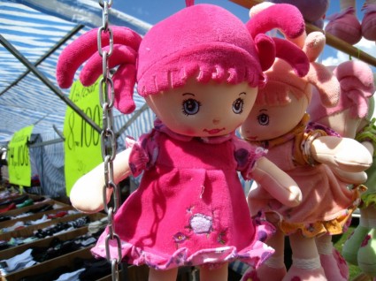 Puppen Markt Farben