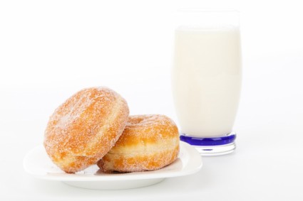Donuts y leche