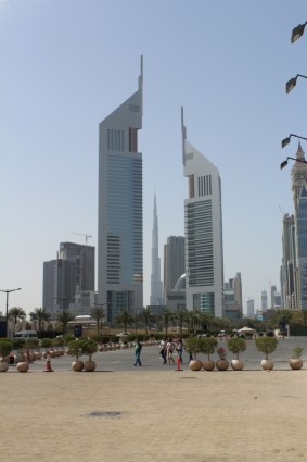 pencakar langit Dubai city