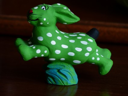 verde gracioso de conejo de Pascua