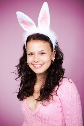 gadis Kelinci Paskah
