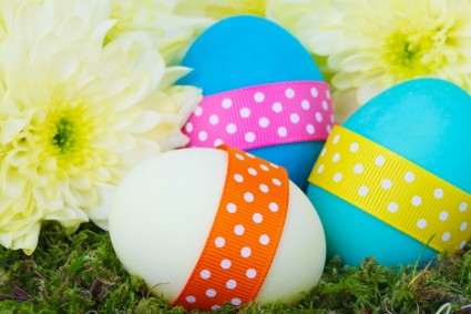 fiori e uova di Pasqua