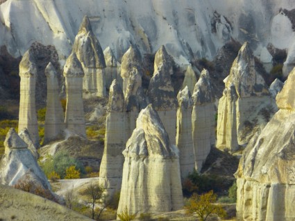 formaciones de roca de toba de las chimeneas de hadas