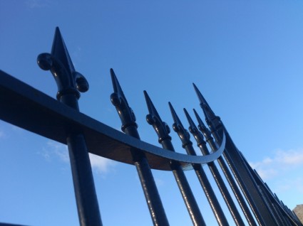 modello di ferro recinzioni