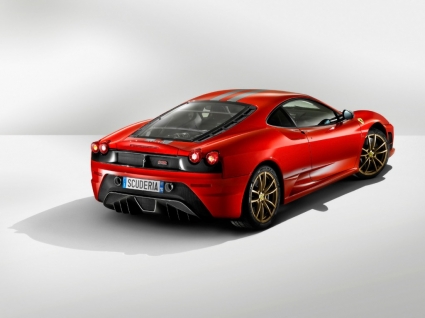Ferrari scuderia angle arrière fond d'écran ferrari voitures