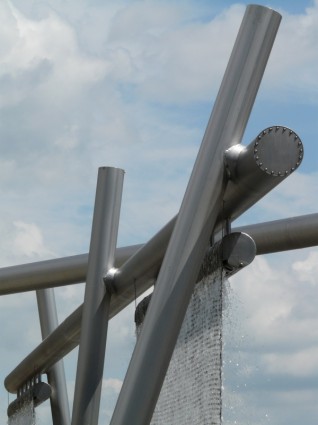 Đài phun nước nước tính năng kim loại