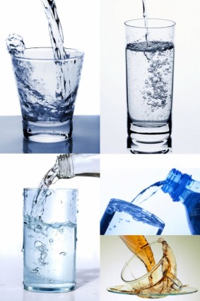 Glas reines Wasser hoch Bild