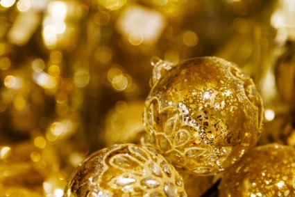 bola Natal emas