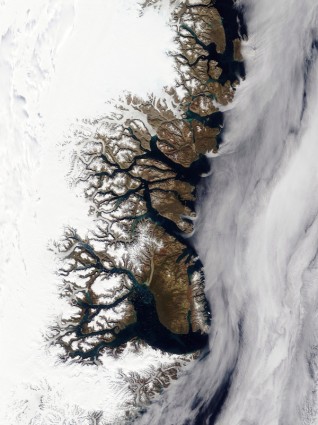 Grenlandia fiordy lodem