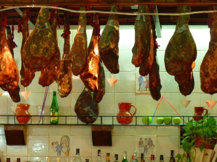 لحم الخنزير الإسبانية تعتمد