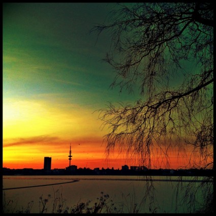 puesta de sol de Hamburg alster