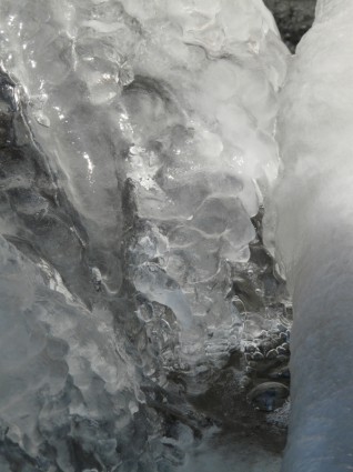 pingente de gelo congelado