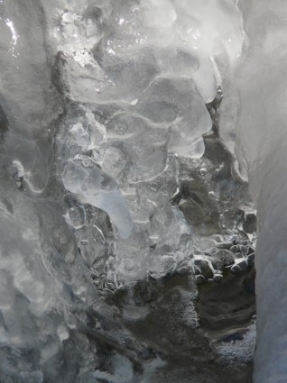 ghiacciolo di ghiaccio congelato