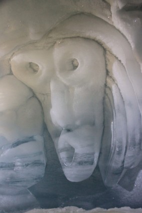 氷の彫刻の冬