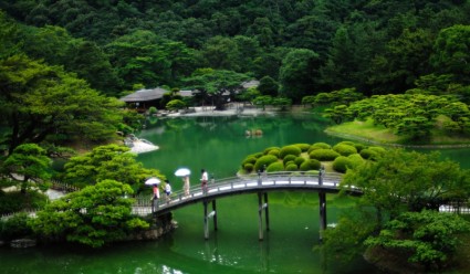 日本の日本の庭橋