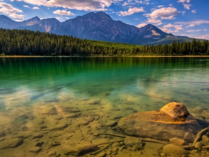 Jasper Lake Wallpaper Landscape Nature