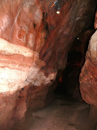 gua Mataram