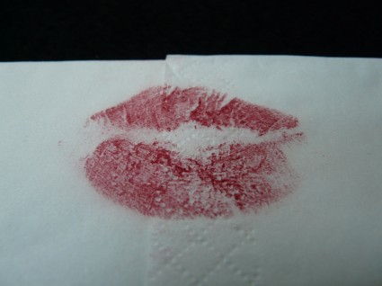 จูบริมฝีปากจูบปาก