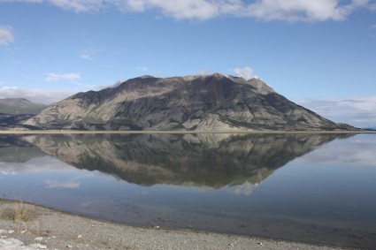 canada yukon lago Kluane
