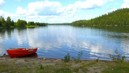 agua de lago saxen Suecia