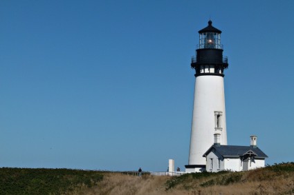 Lighthouse bangunan laut