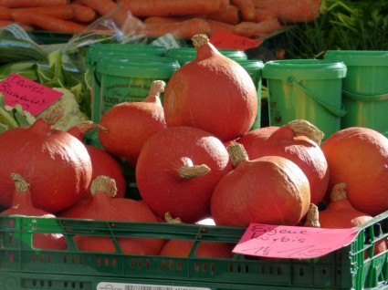 рынке тыквы урожая