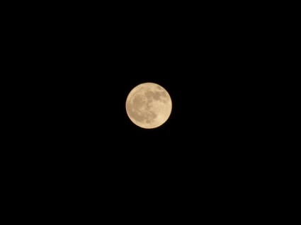 月亮夜滿月