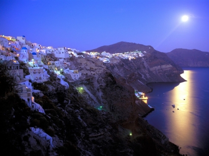 lever de la lune sur Santorin fond d'écran world de la Grèce