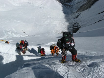 エベレスト山の冬