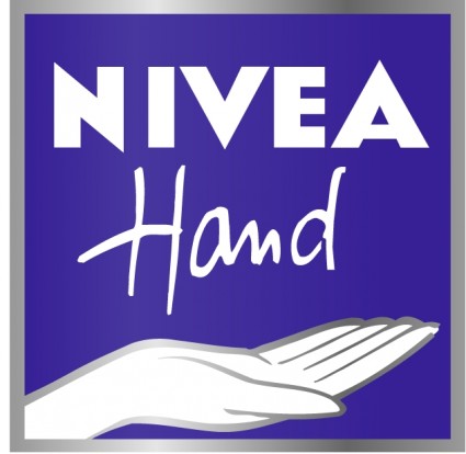 มือ nivea