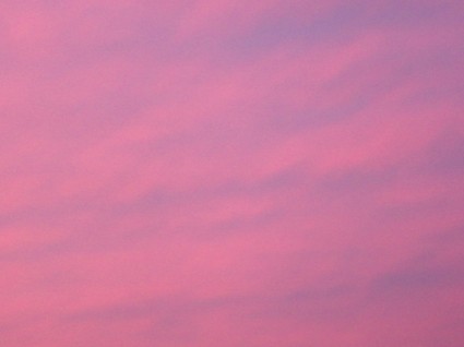 粉红色傍晚的天空