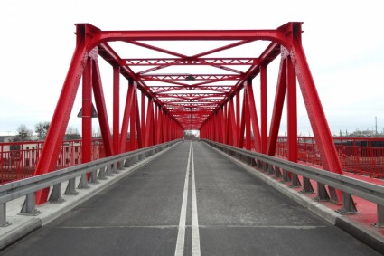 camino de puente de Polonia