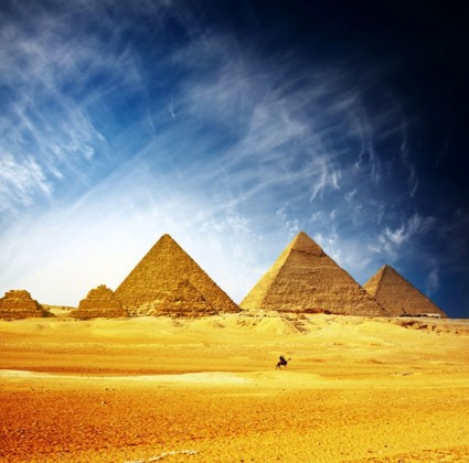 Piramida lanskap hd gambar