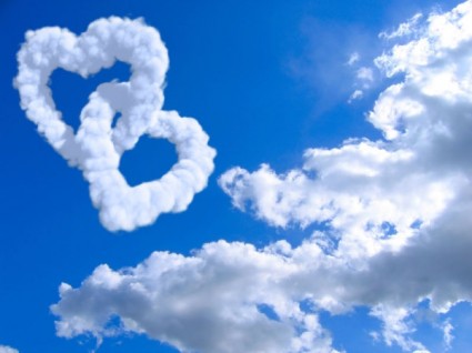 heartshaped romantique nuages blancs haute définition photo