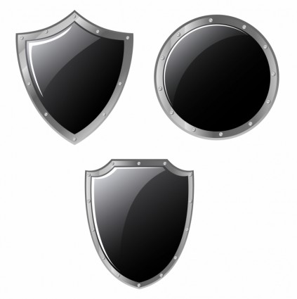 conjunto de escudos de aço diferentes isolado no branco